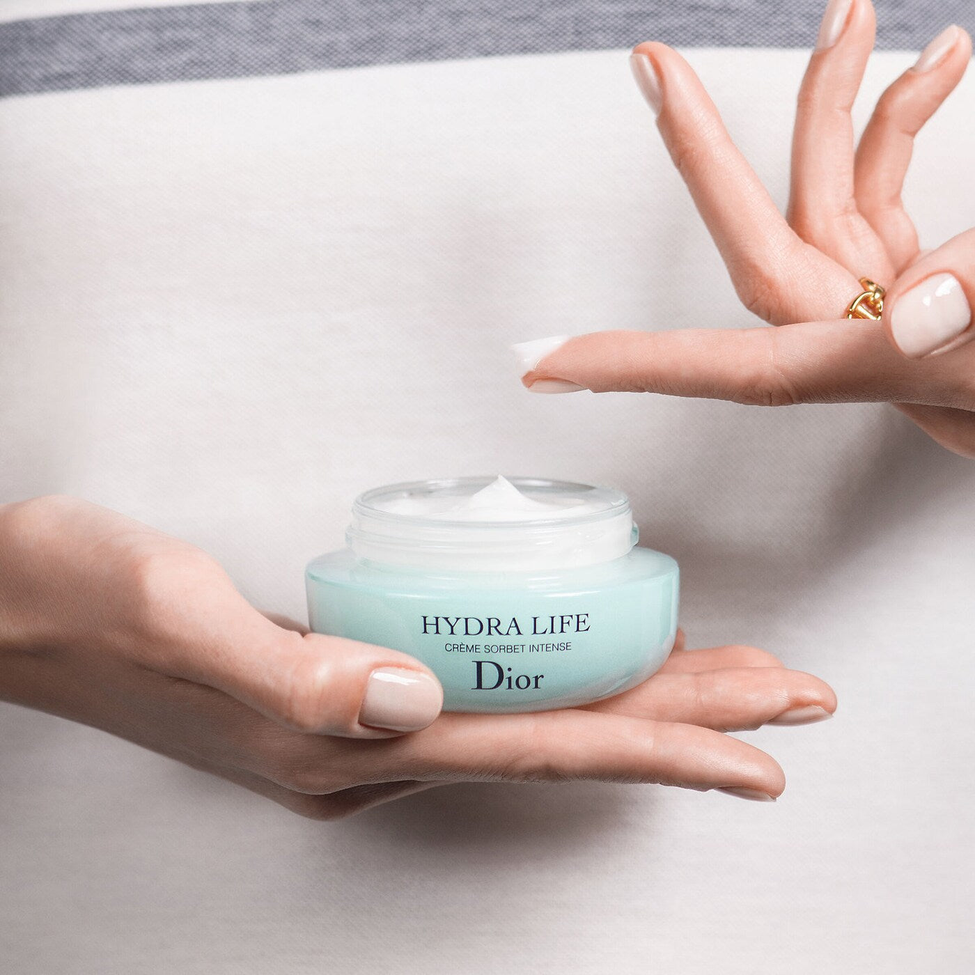 HYDRALIFE INTENSE SORBET CREME