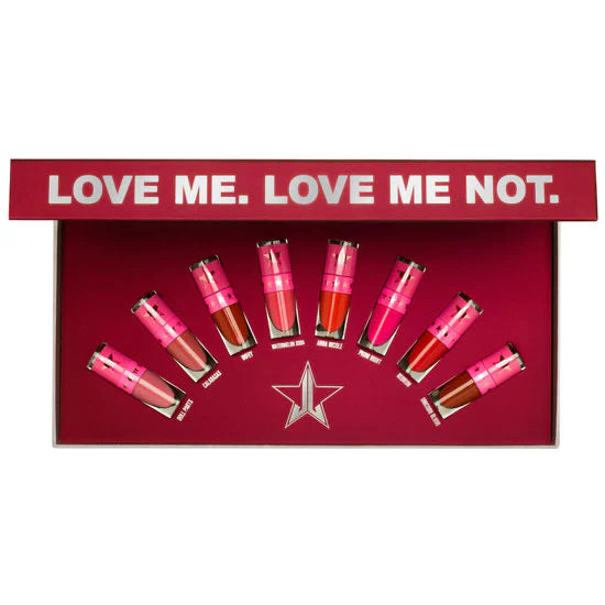 LOVE ME LOVE ME NOT SET LIPSTICK