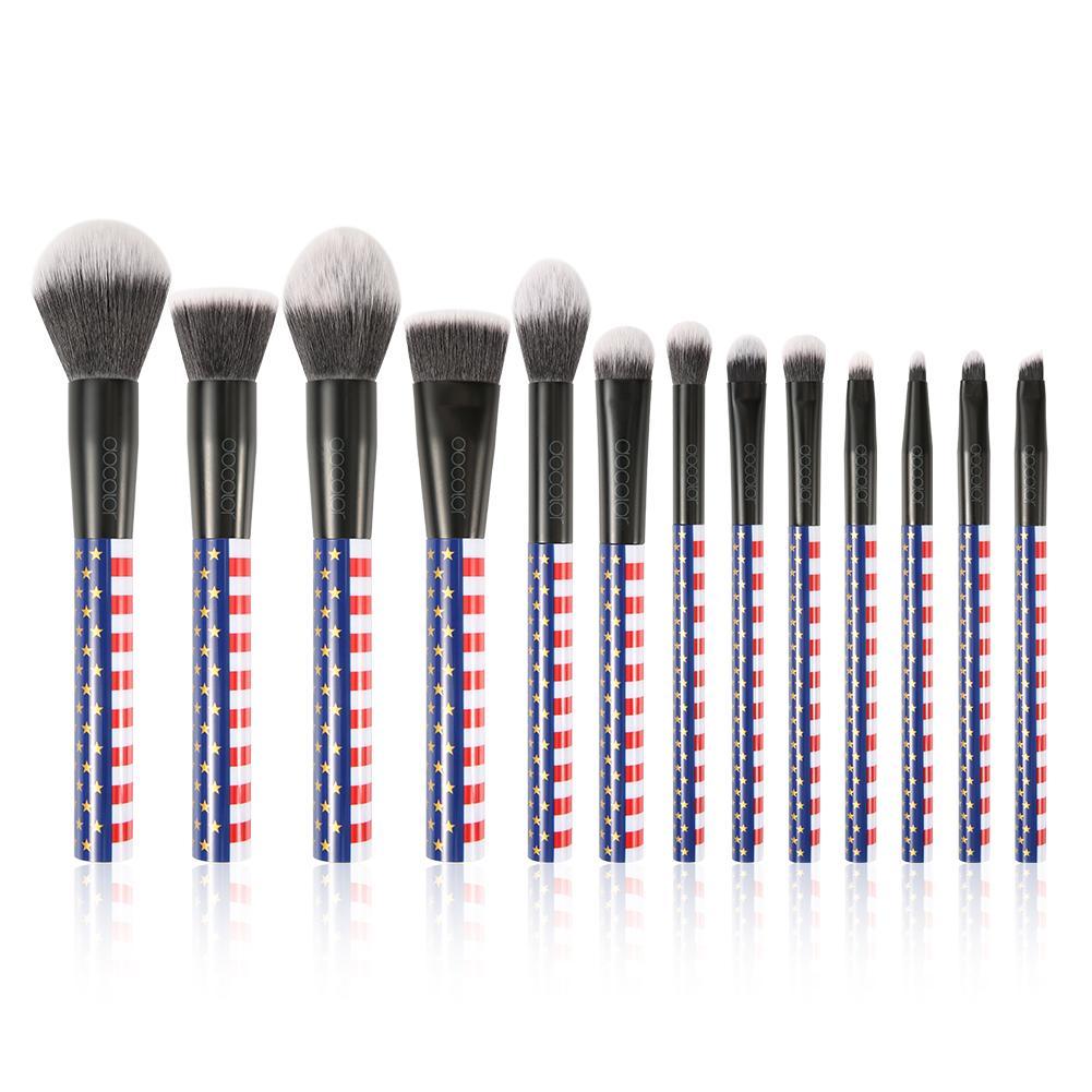 STAR & STRIPES 13-PIECE MAKE UP BRUSH SET