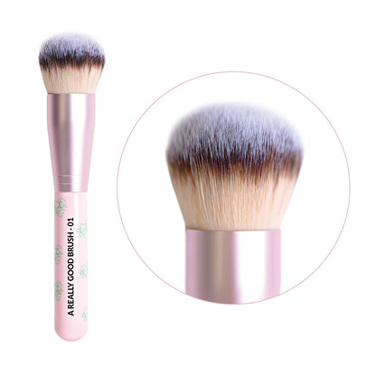 A REALLY GOOD BRUSH FOUNDATION 01